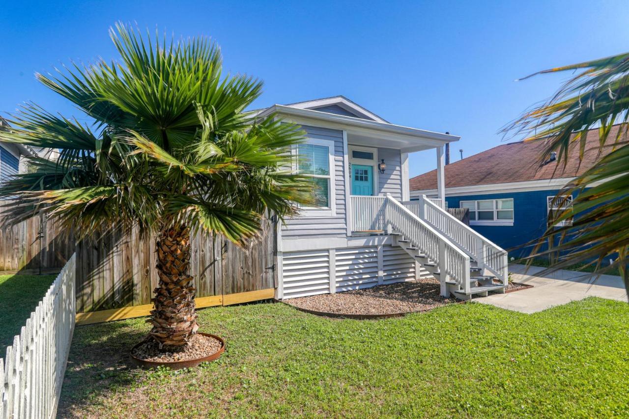 The Breezy Bungalow Galveston Exteriör bild