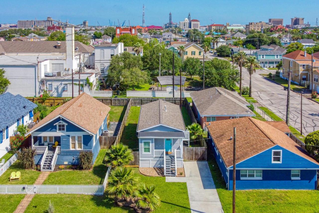 The Breezy Bungalow Galveston Exteriör bild